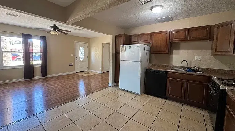 adorable 3bed 2bath home for rent - фото 4