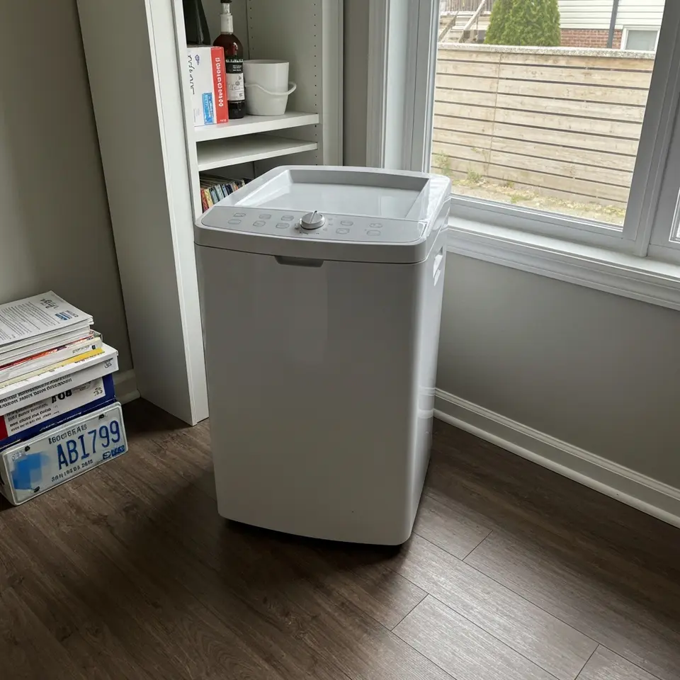 LG front load washer, available now - фото 1