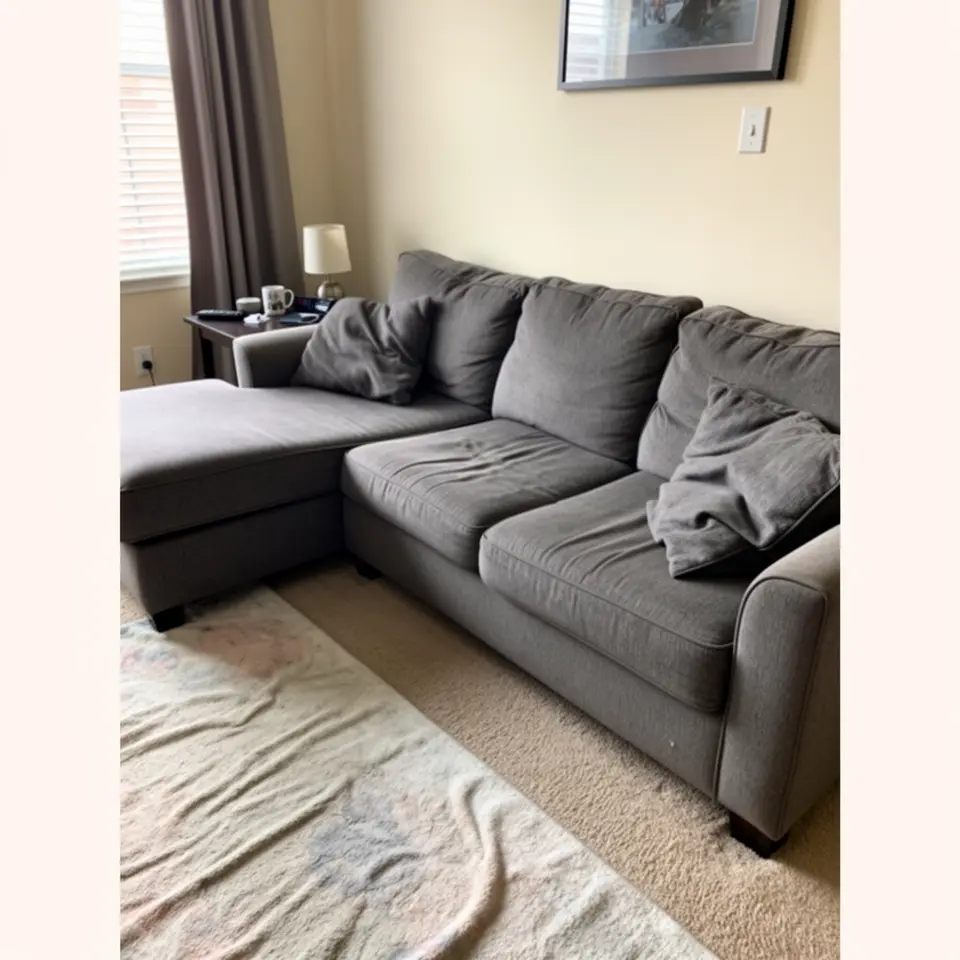 Gray Sectional Couch, Good Used Condition - фото 1