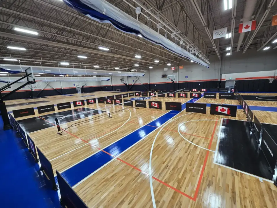 Can Sports Center: Pickleball Court in Markham for Players o - фото 1