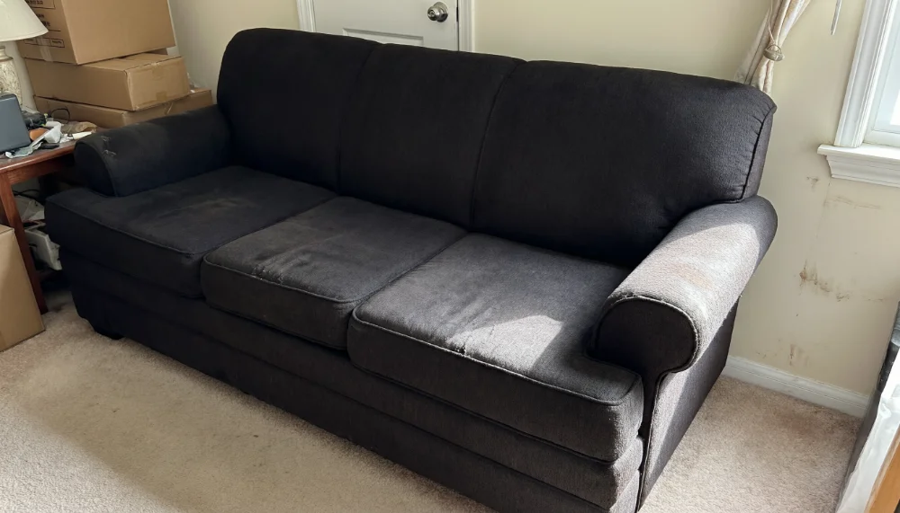 Small Black Sofa - фото 1