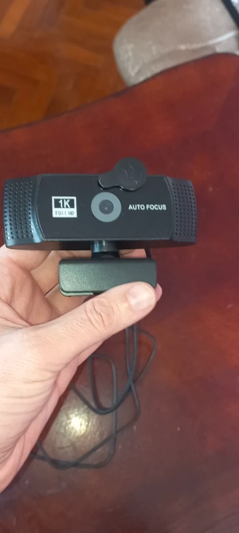 Продам веб-камеру для ПК 1080p Full HD з автофокусом 🎥