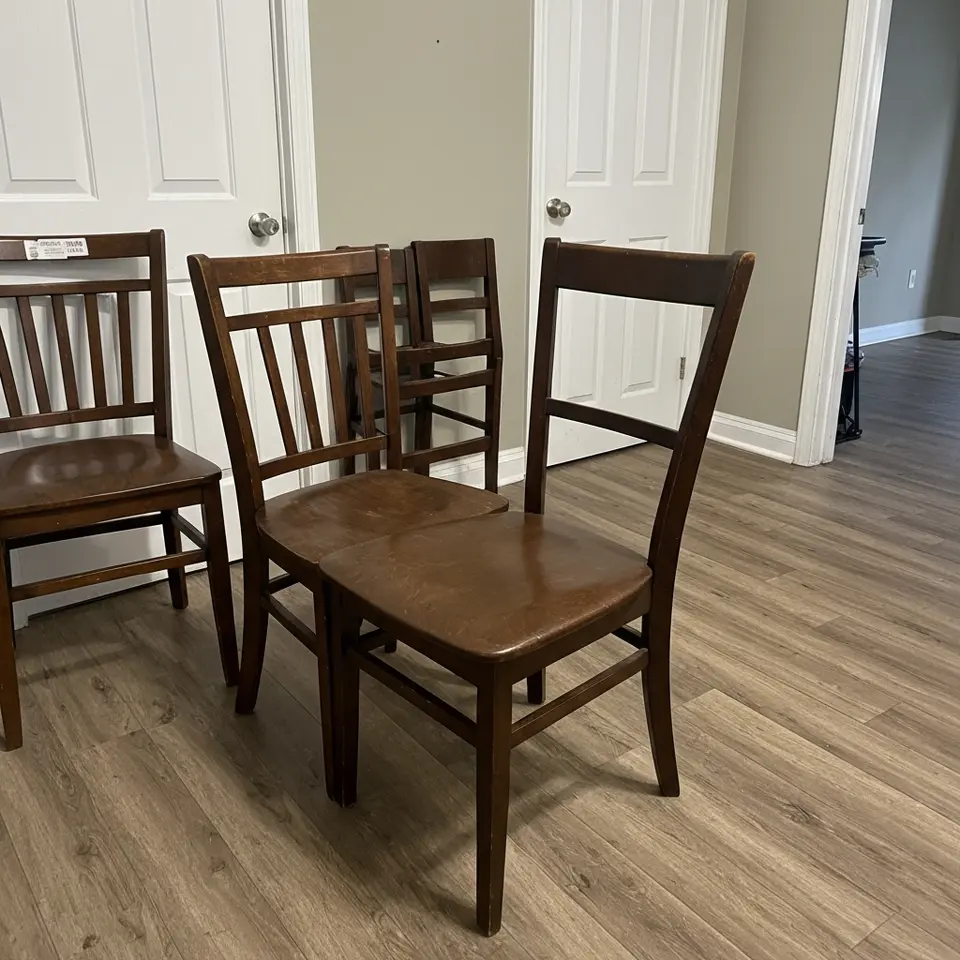 Set of 4 dining chairs, ready for a new home - фото 1