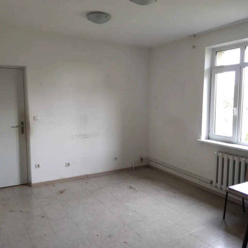 Продам приміщення у Львові, для бізнес, склад, офіс або інше - фото 1