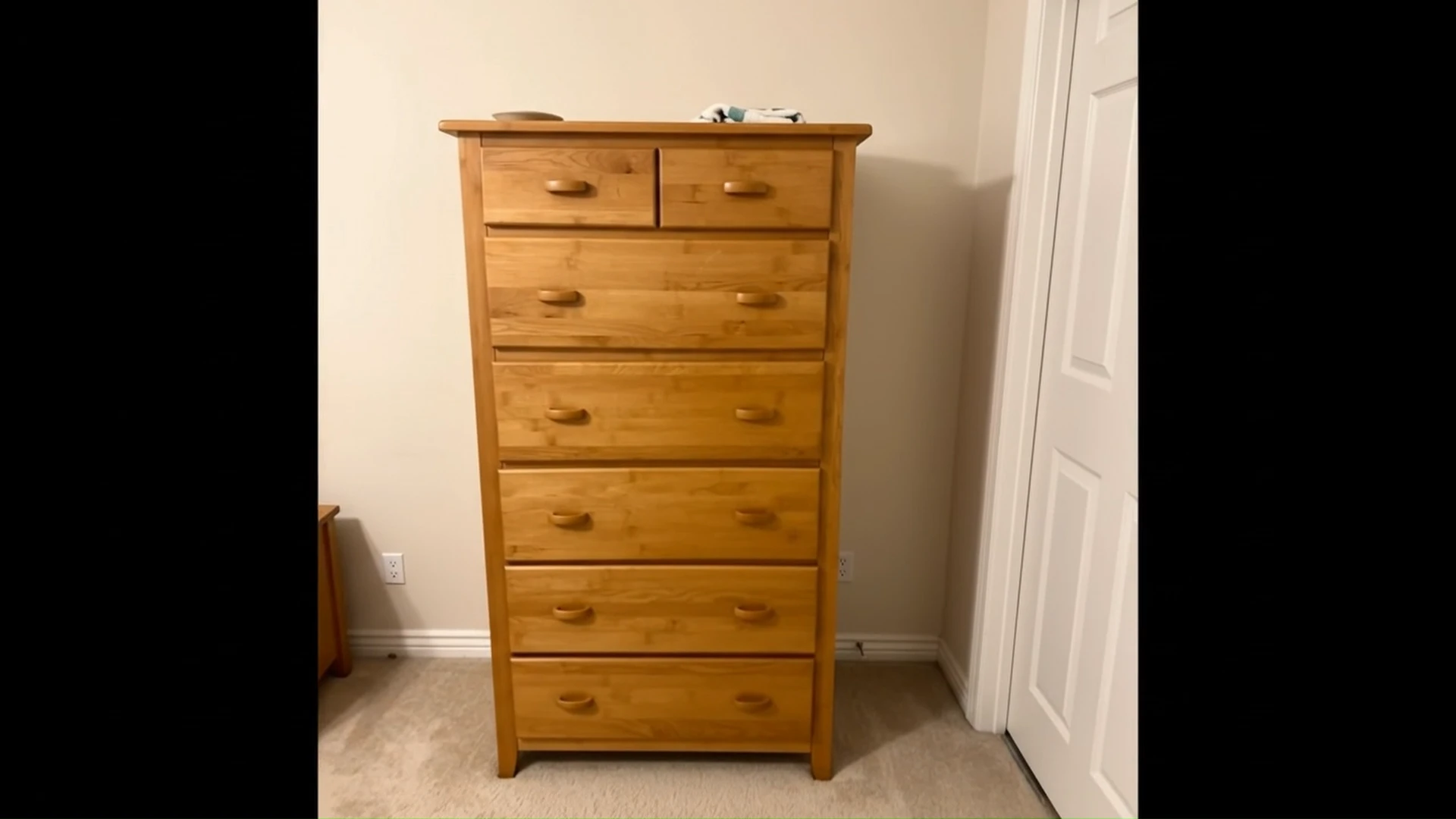 Tall Wooden Dresser in Good Used Condition - фото 1