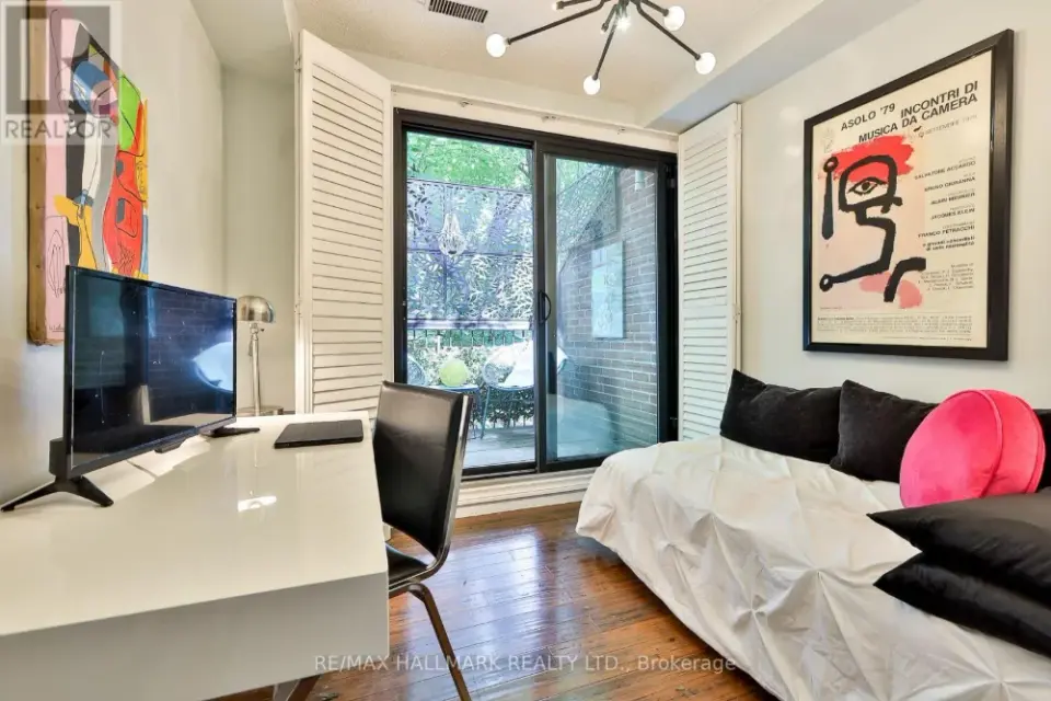21 - 17 PEMBROKE STREET Toronto (Moss Park), Ontario M5A2N6 - фото 6