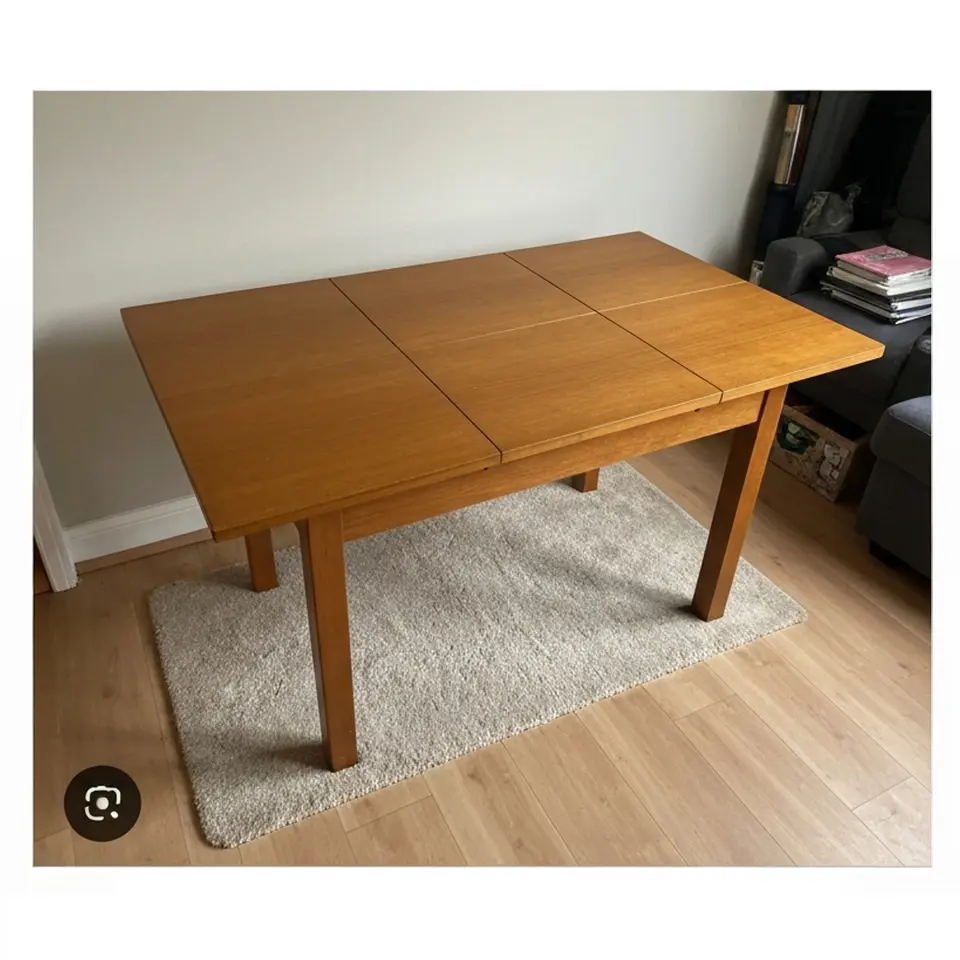 Extendable dining table, seats six - Exeter local collection - фото 1