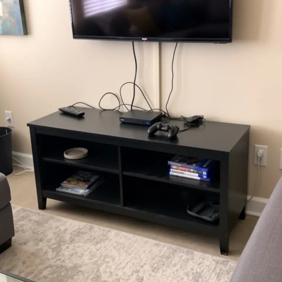 TV Stand, Good Used Condition, Priced To Sell - фото 1