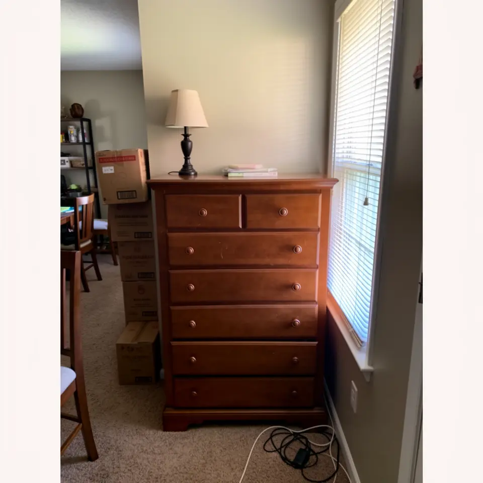 Wood Dresser, Minor Scratches, Moving Sale - фото 1