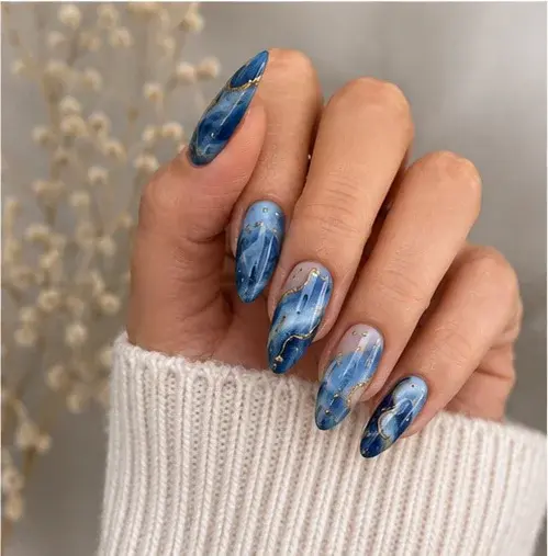 Sapphire Blue Nail Polish for Smoky Marble Nail Art - фото 5