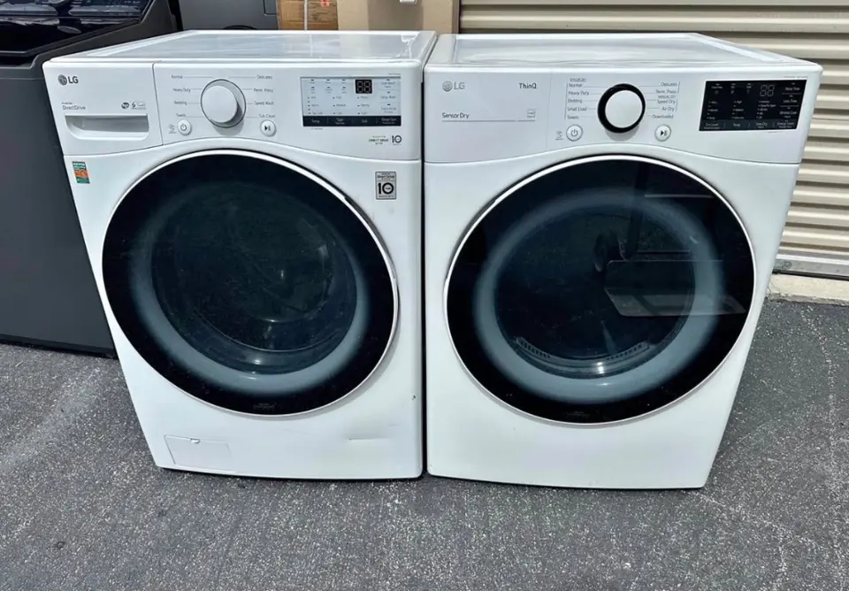 Free couch,washer and dryer - фото 5