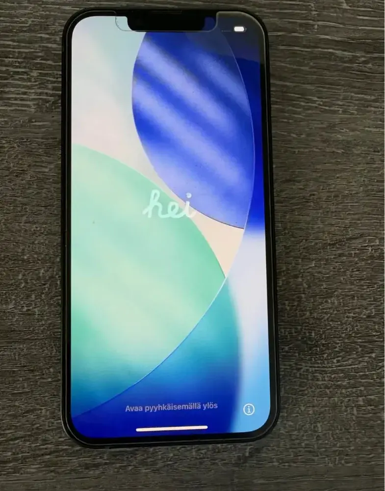 iPhone 13 - фото 3