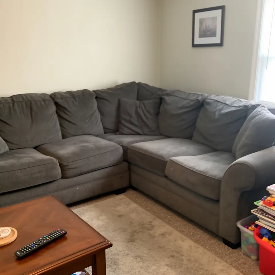 Large Sectional Sofa, Moving Sale, Pickup Only - фото 1