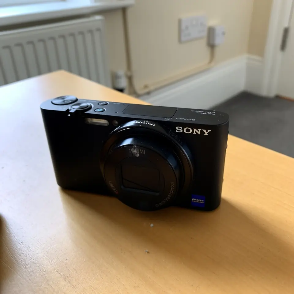 Sony compact digital camera for travel - York ready to collect - фото 1