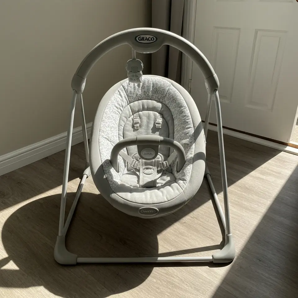 Graco Simple Sway Swing, Clean Used Condition - фото 1