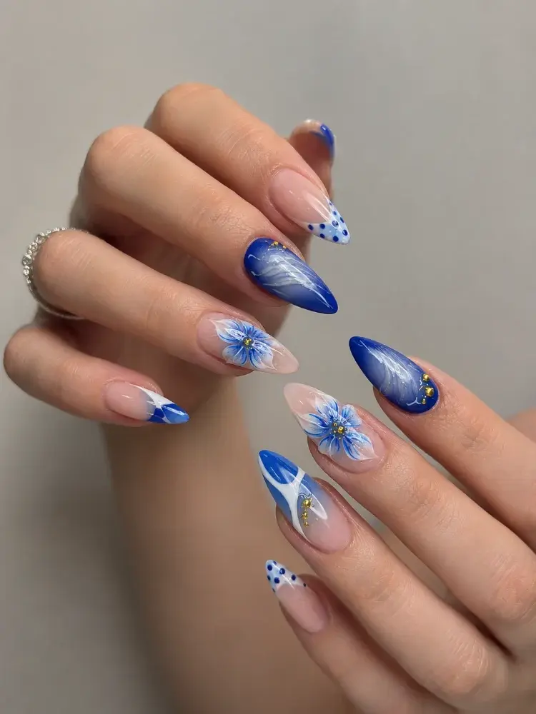 Elegant Blue Nails That Never Go Out of Style - фото 2