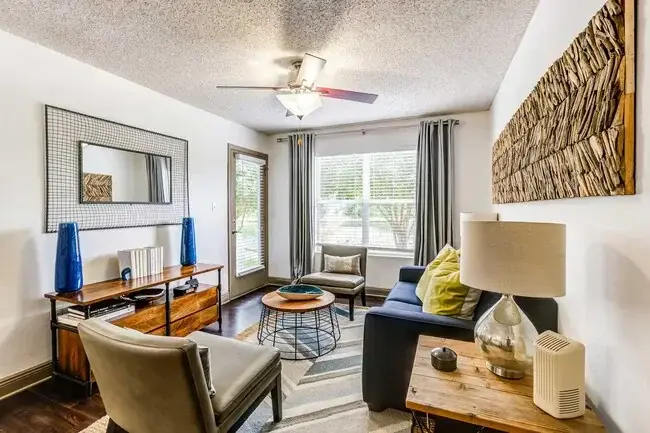 1 bedroom apartment available for rent - фото 3