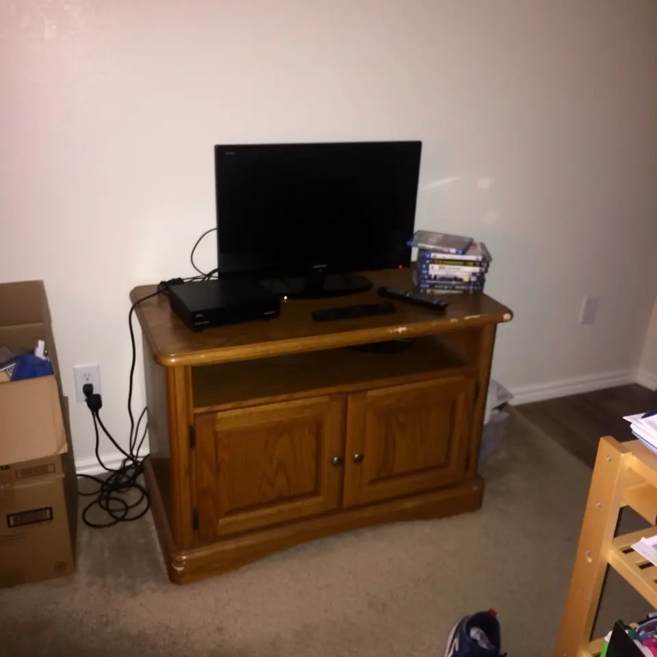 Wood TV Stand, Minor Wear - фото 1