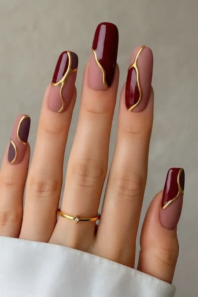 Burgundy Nails That Never Go Out of Style - фото 1