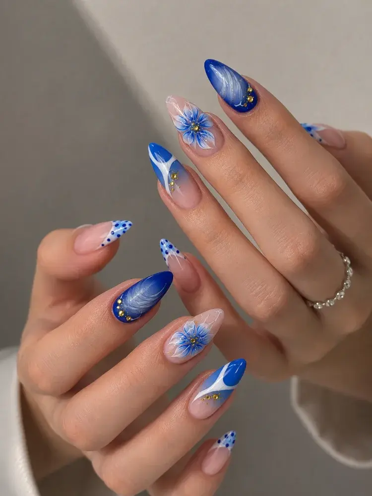 Blue Floral Almond Nails | Elegant Hand-Painted Nail Art Des - фото 2