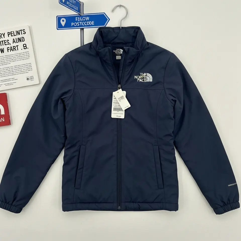 Girls North Face Reversible Jacket, Size 8, Light Wear - фото 1