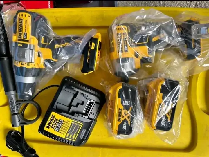 DeWalt drill - фото 4